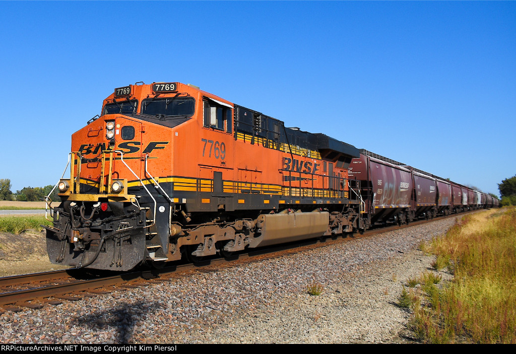 BNSF 7769